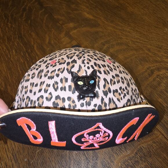 Black Mood by Hat’s On Leopard Print Snapback Cap Cat Eyes Korea Streetwear - Picture 2 of 6
